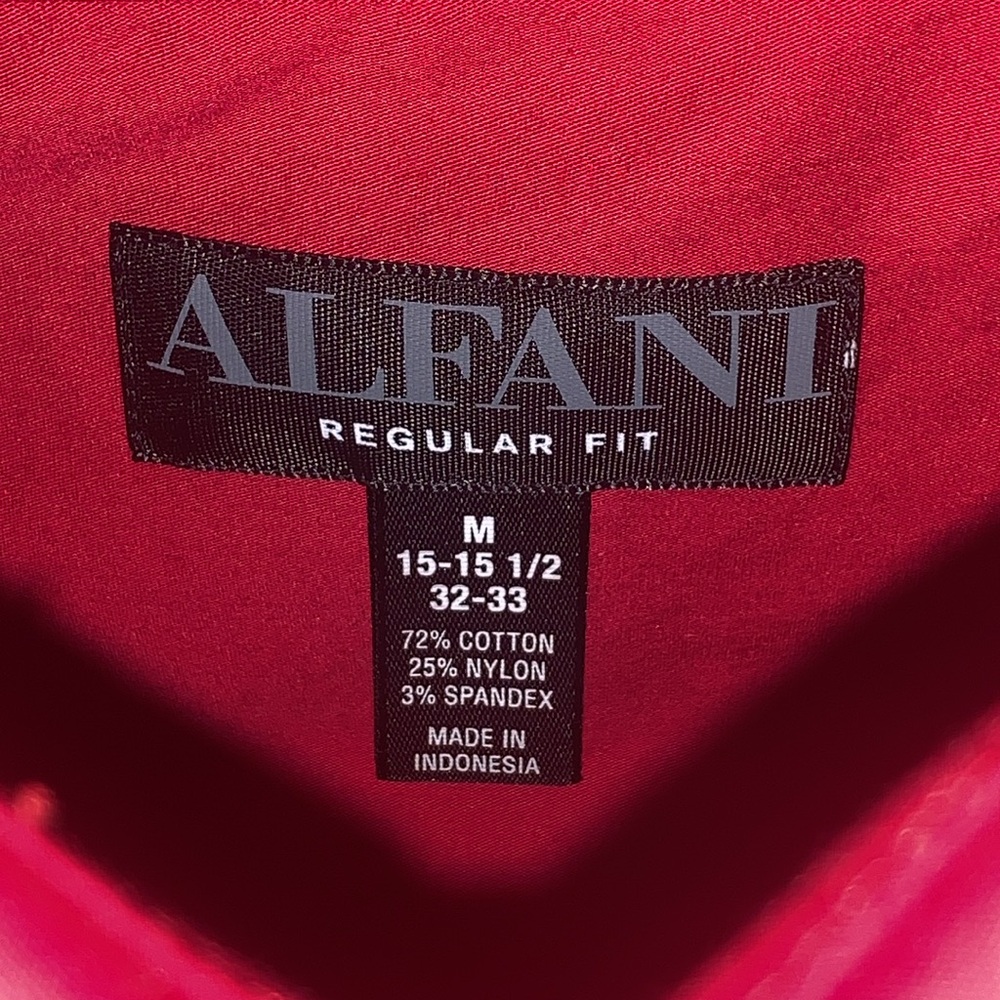 🎁Like New Alfani Regular Fit Men's Red L/S Dress shirt- Medium 15-15.5, 32-33 - Picture 3 of 16